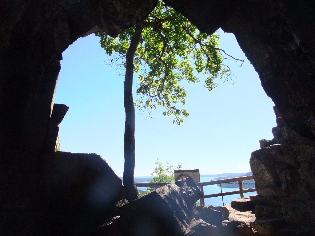 Grotta Skuleberget Höga kusten