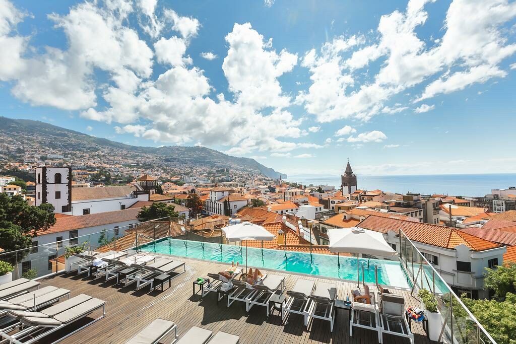 Var ska man bo på Madeira?