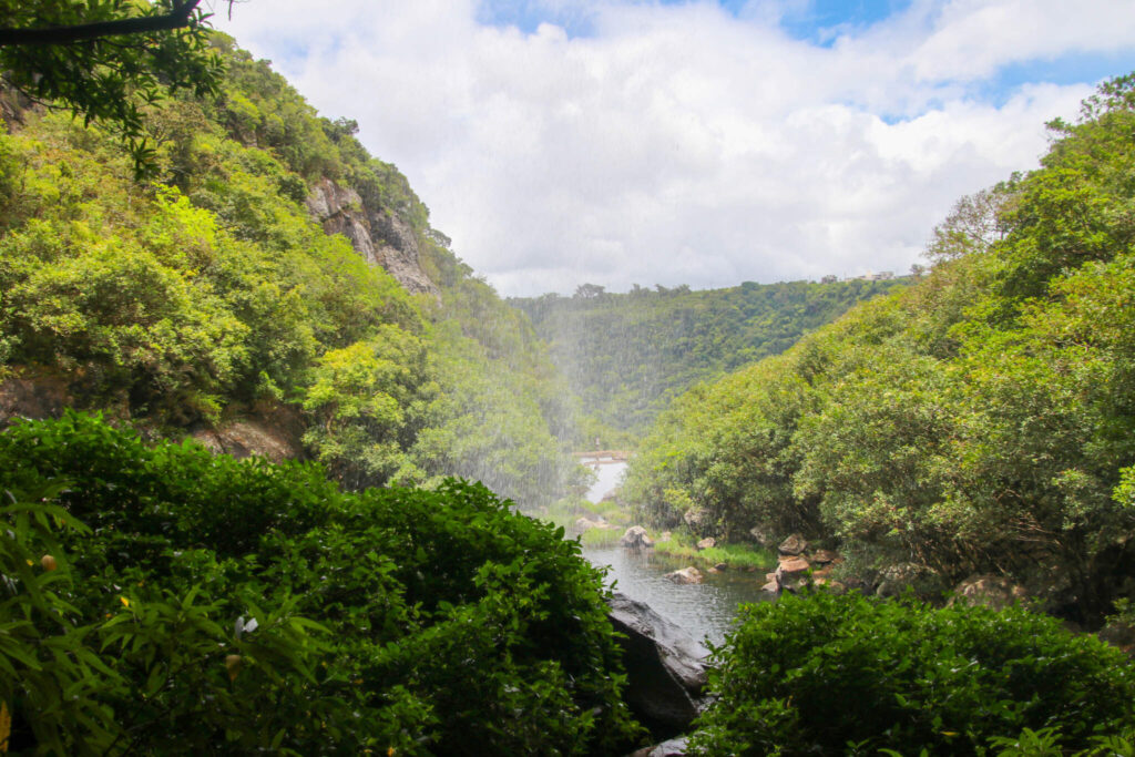 Vandring längs Tamarind Falls