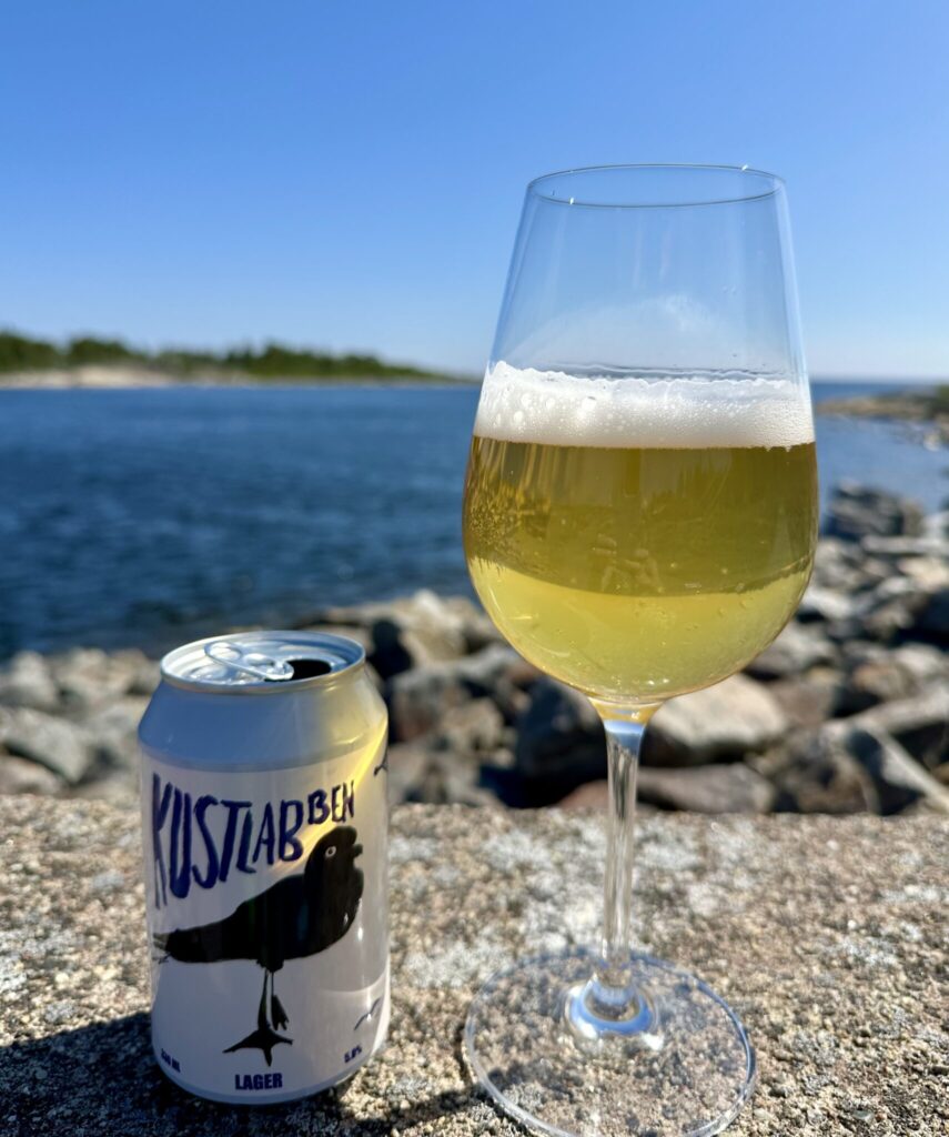 Lotsens hamnkrog i Järnäsklubb