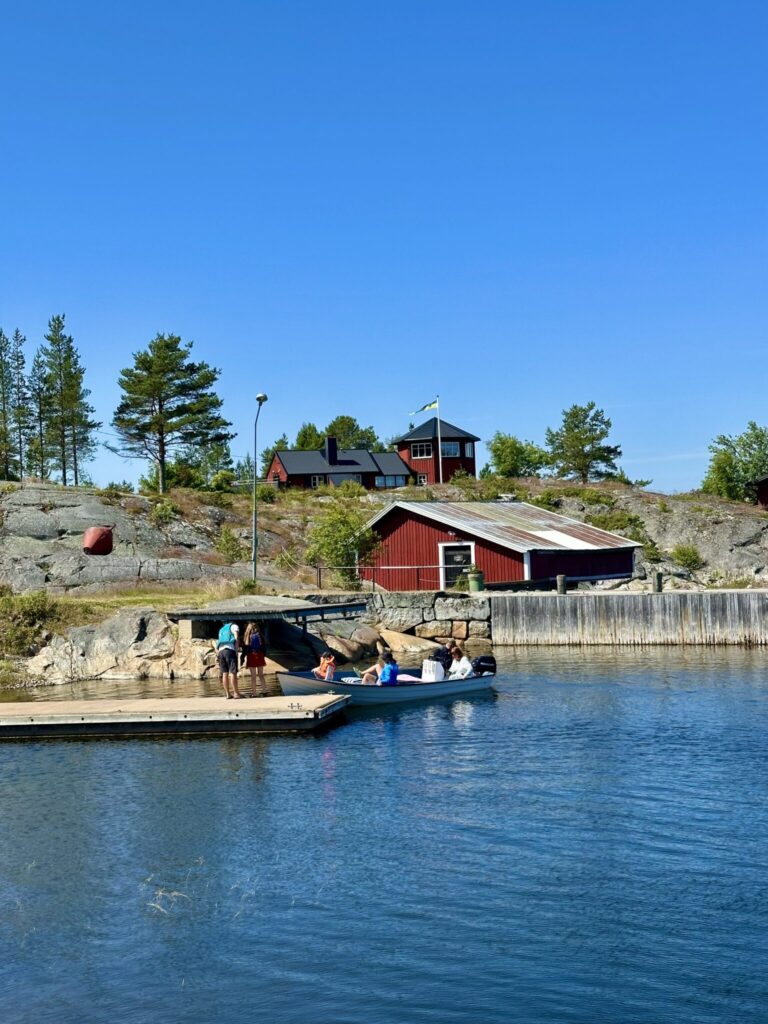 Lotsens hamnkrog i Järnäsklubb
