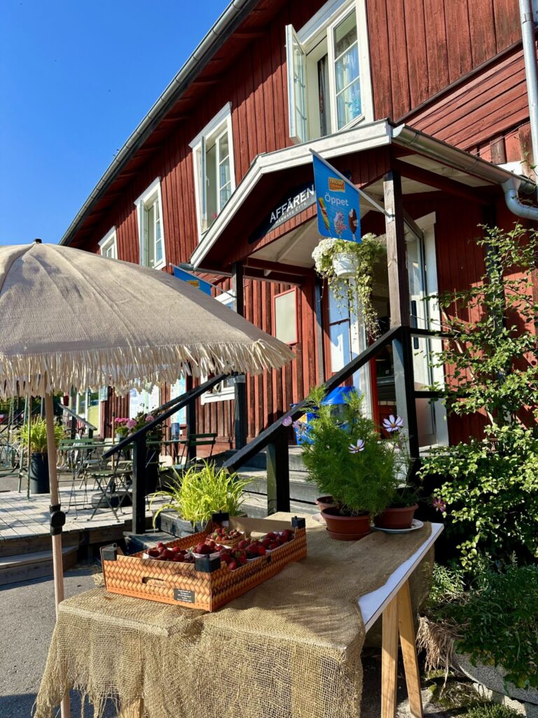 Kustvägen i Hälsingland och Medelpad