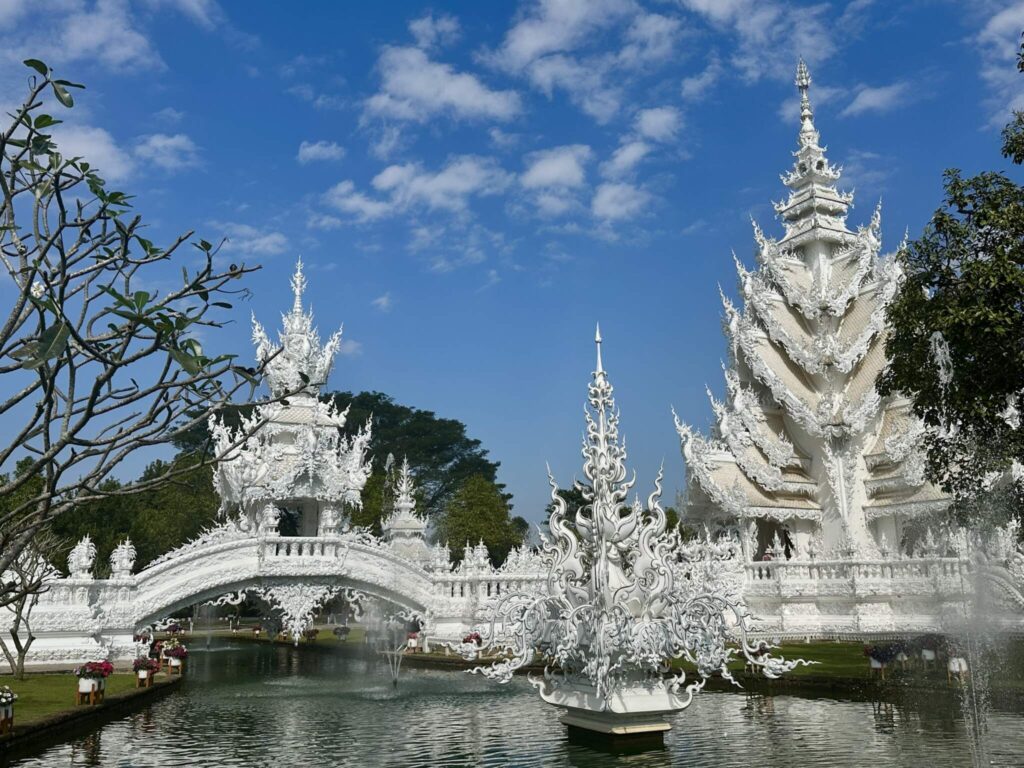 vita templet i Chiang Rai